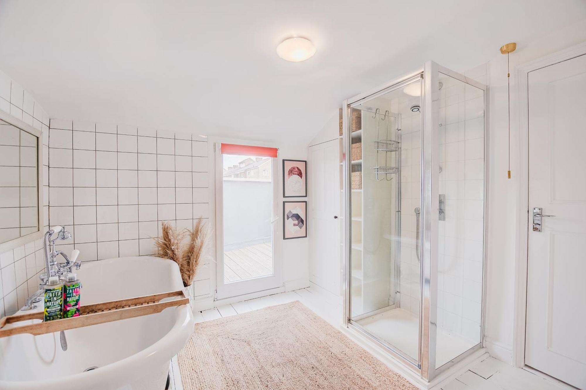 Stylish Flat In Shoreditch, Private Roof Terrace London Eksteriør billede